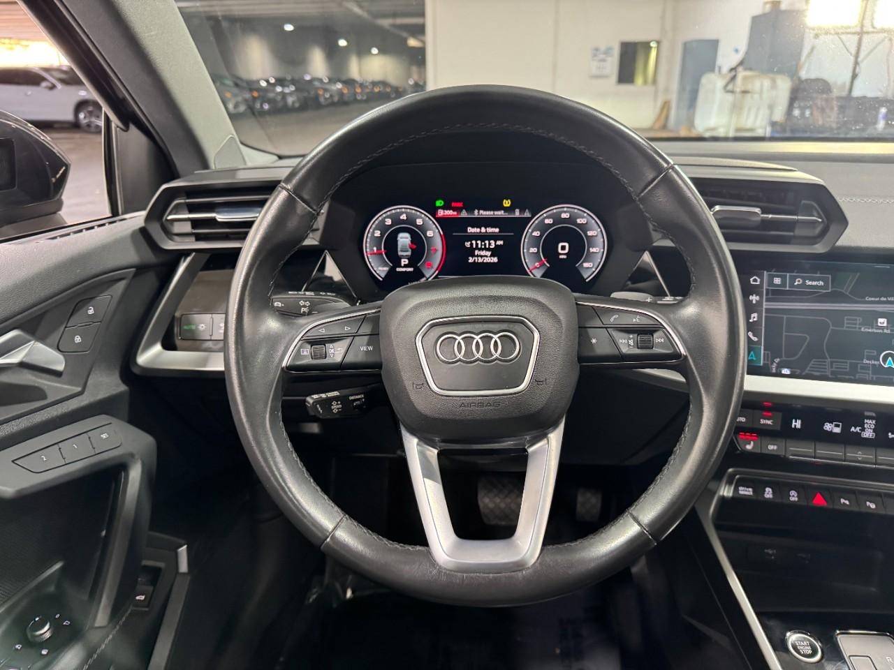 Audi A3 Vehicle Full-screen Gallery Image 13