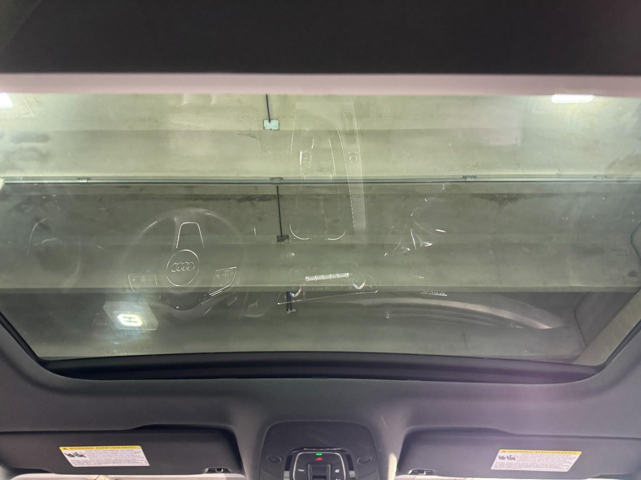 Audi A5 Sportback Vehicle Full-screen Gallery Image 11