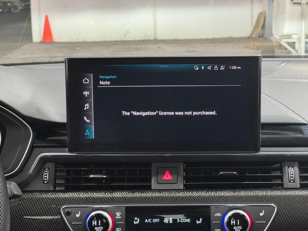 Audi S5 Sportback Vehicle Full-screen Gallery Image 15