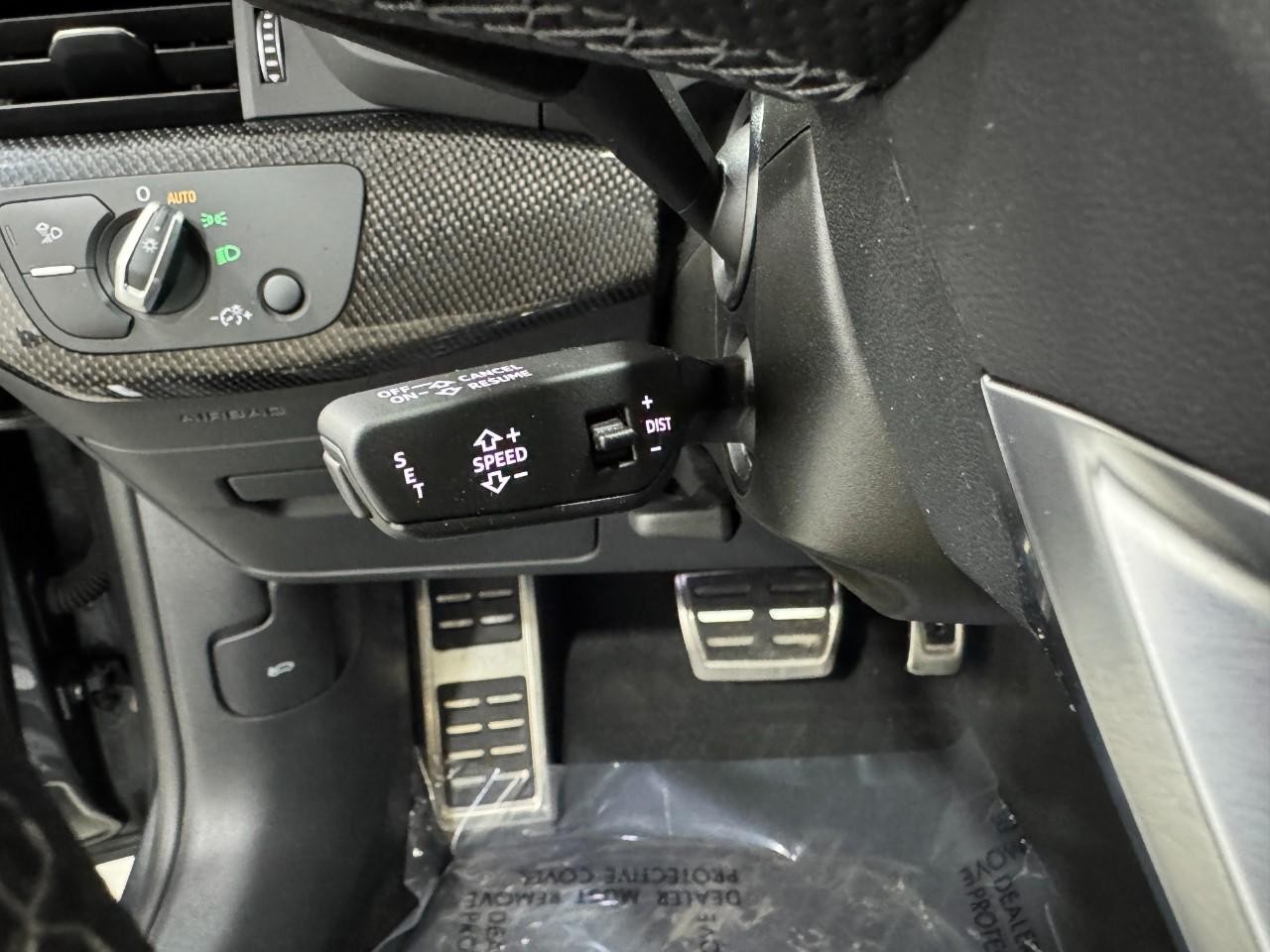 Audi S5 Sportback Vehicle Full-screen Gallery Image 32