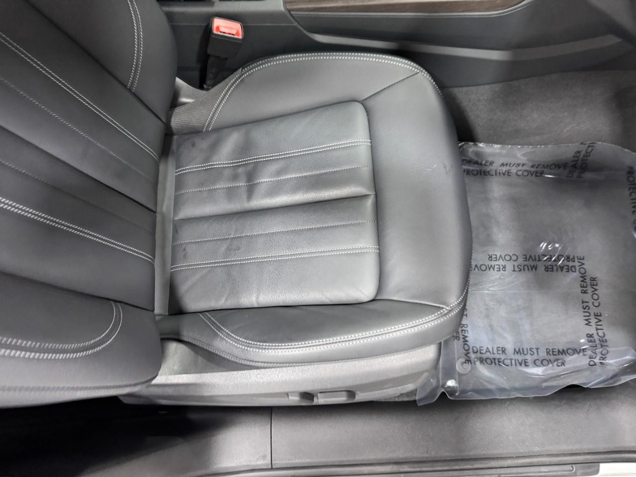 Audi Q5 Vehicle Full-screen Gallery Image 20