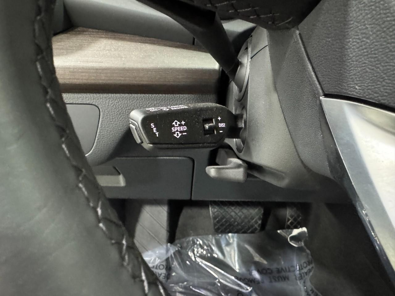 Audi Q5 Vehicle Full-screen Gallery Image 31