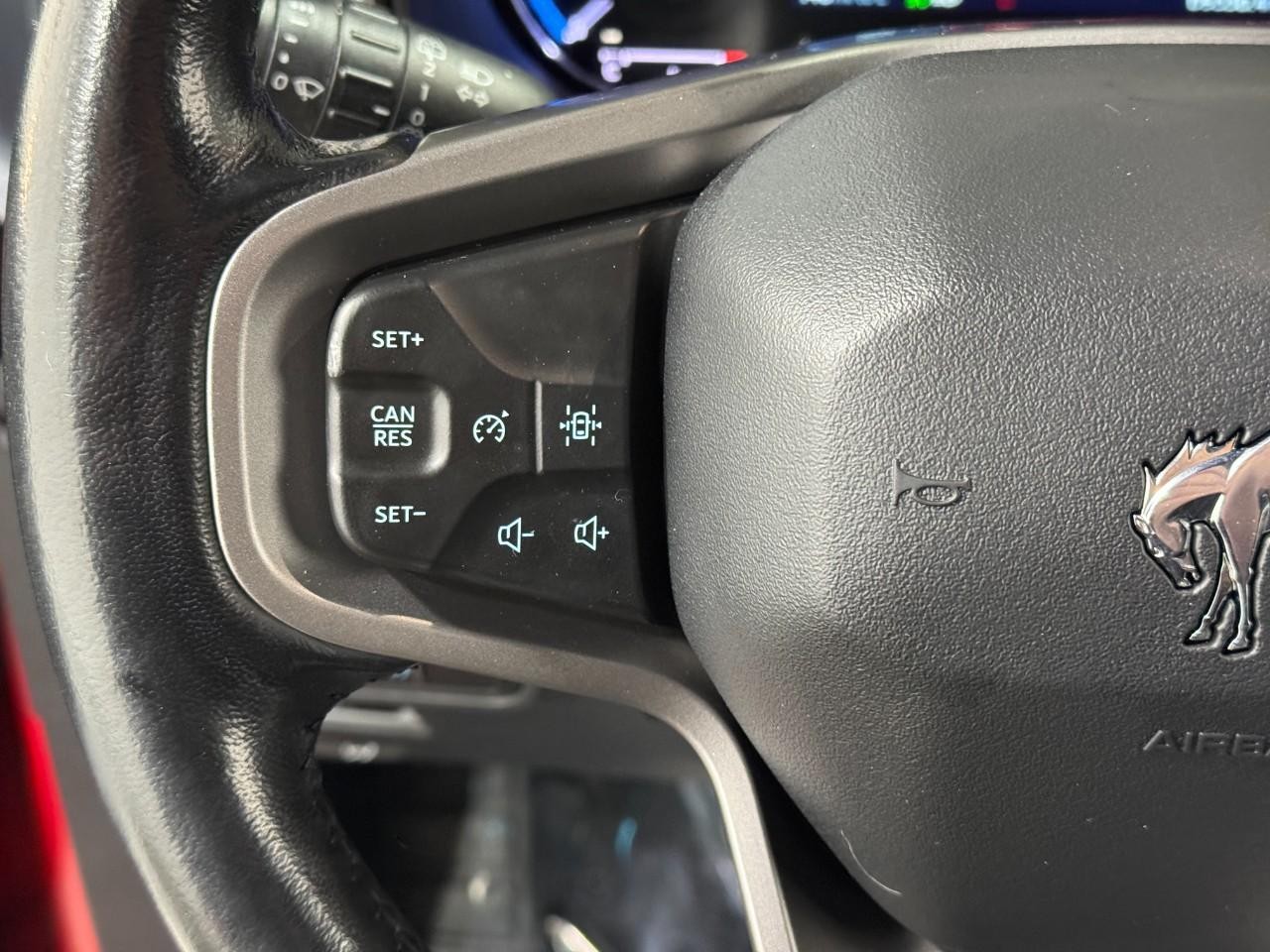 Ford Bronco Vehicle Full-screen Gallery Image 28