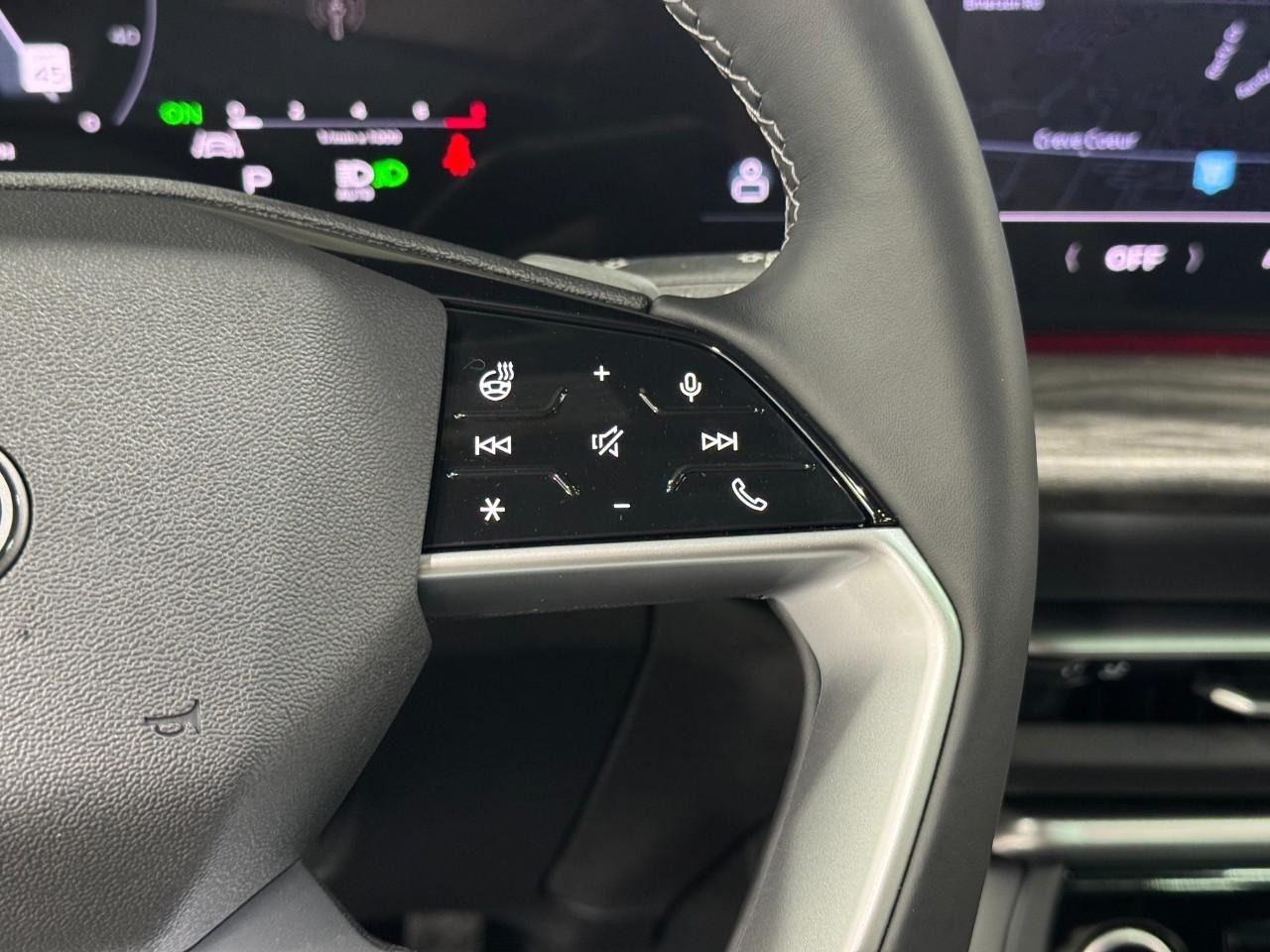 Audi Q5 Vehicle Full-screen Gallery Image 30