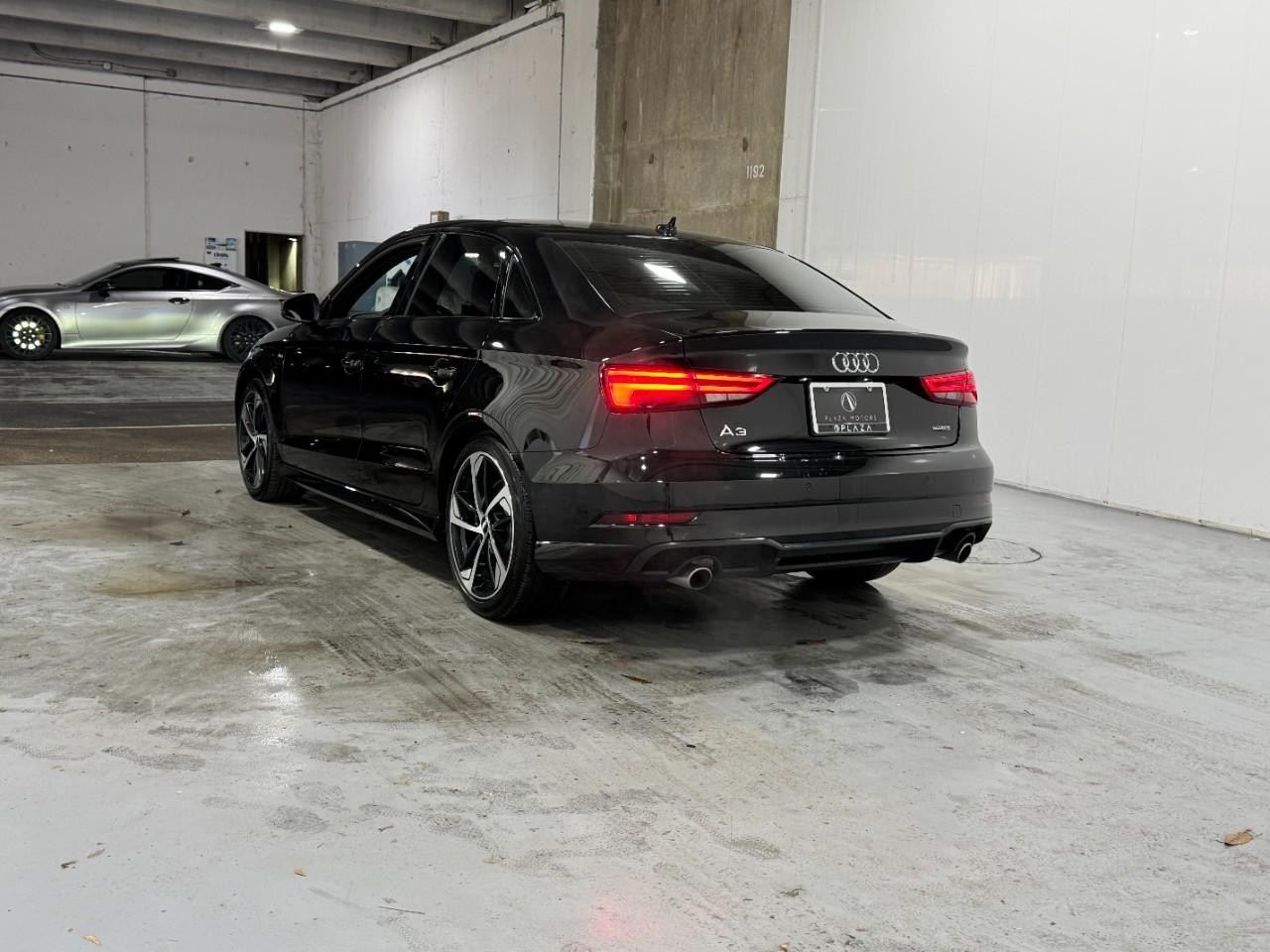 Audi A3 Sedan Vehicle Full-screen Gallery Image 3