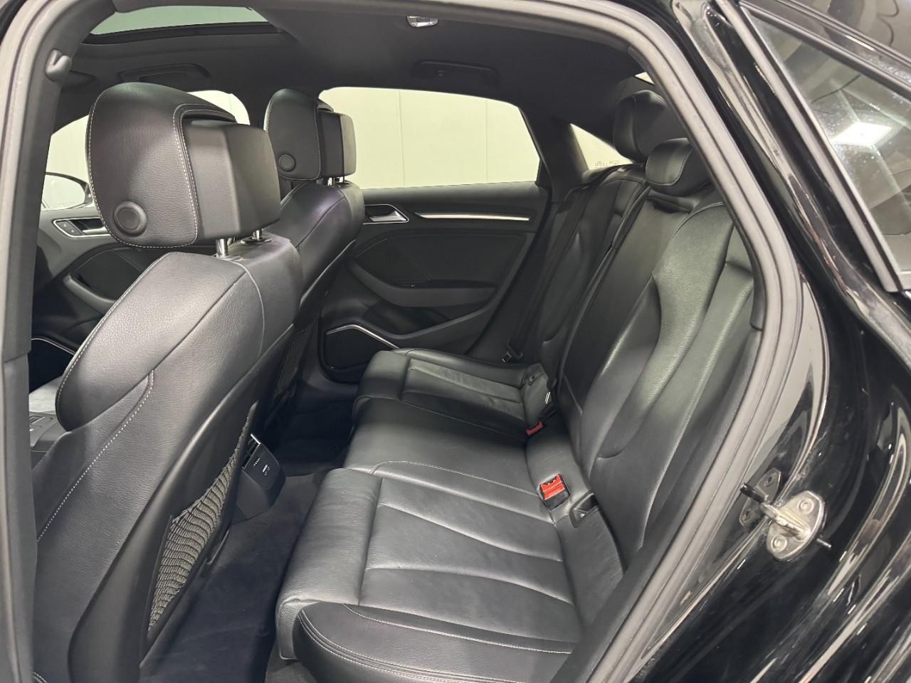 Audi A3 Sedan Vehicle Full-screen Gallery Image 8