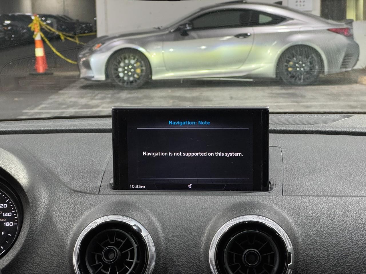 Audi A3 Sedan Vehicle Full-screen Gallery Image 14