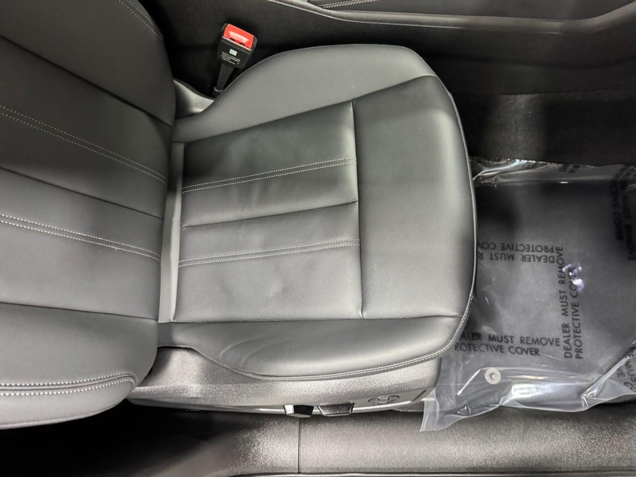 Audi Q5 Vehicle Full-screen Gallery Image 19