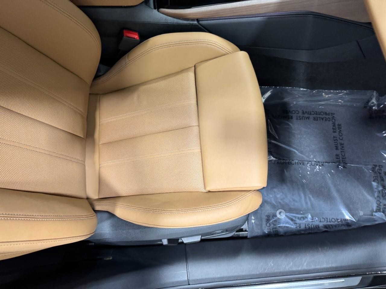 Audi A5 Vehicle Full-screen Gallery Image 19