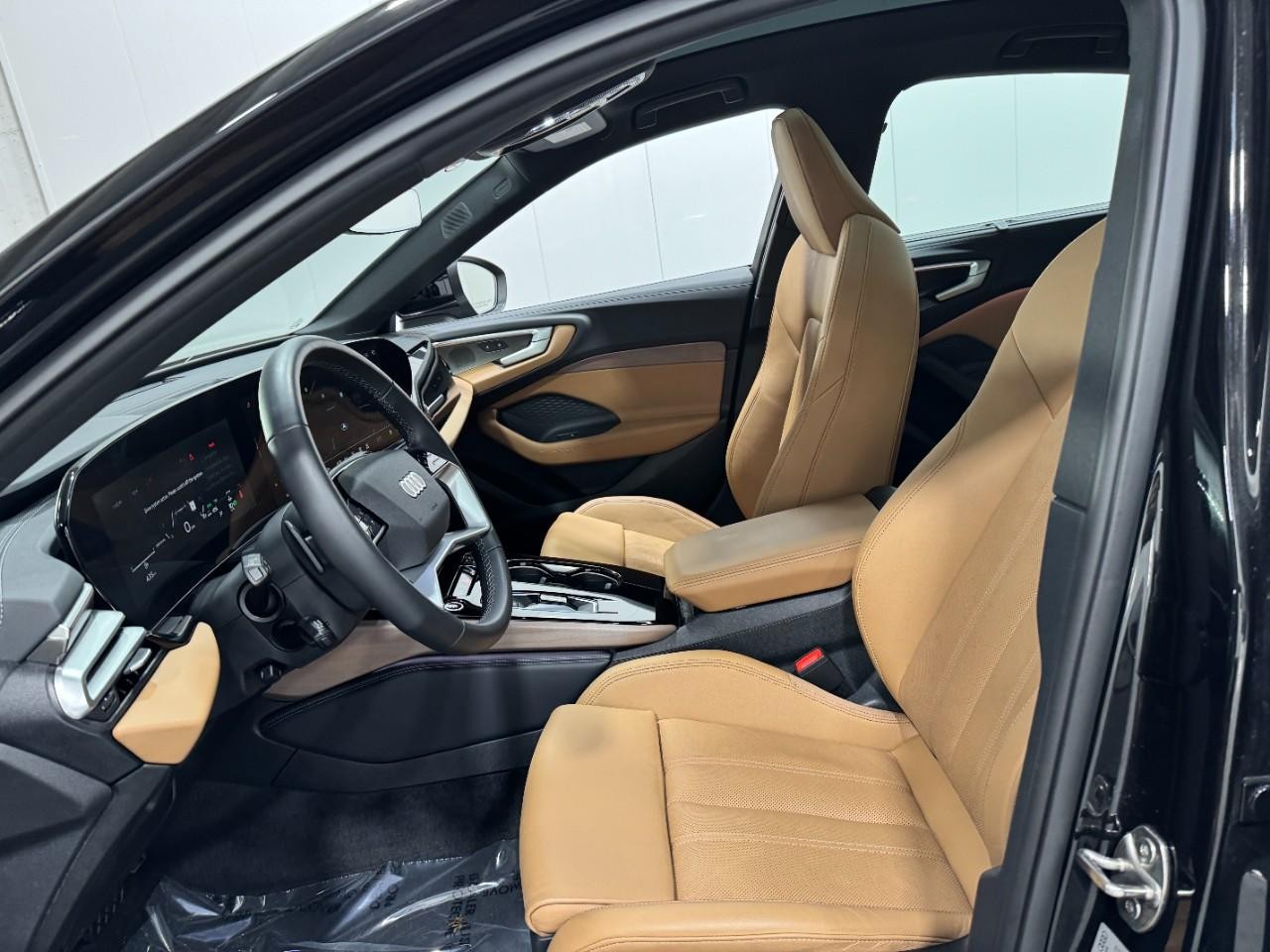 Audi A5 Vehicle Full-screen Gallery Image 26