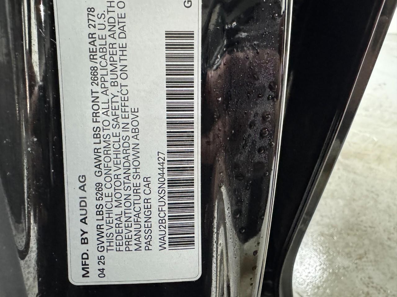 Audi A5 Vehicle Full-screen Gallery Image 34