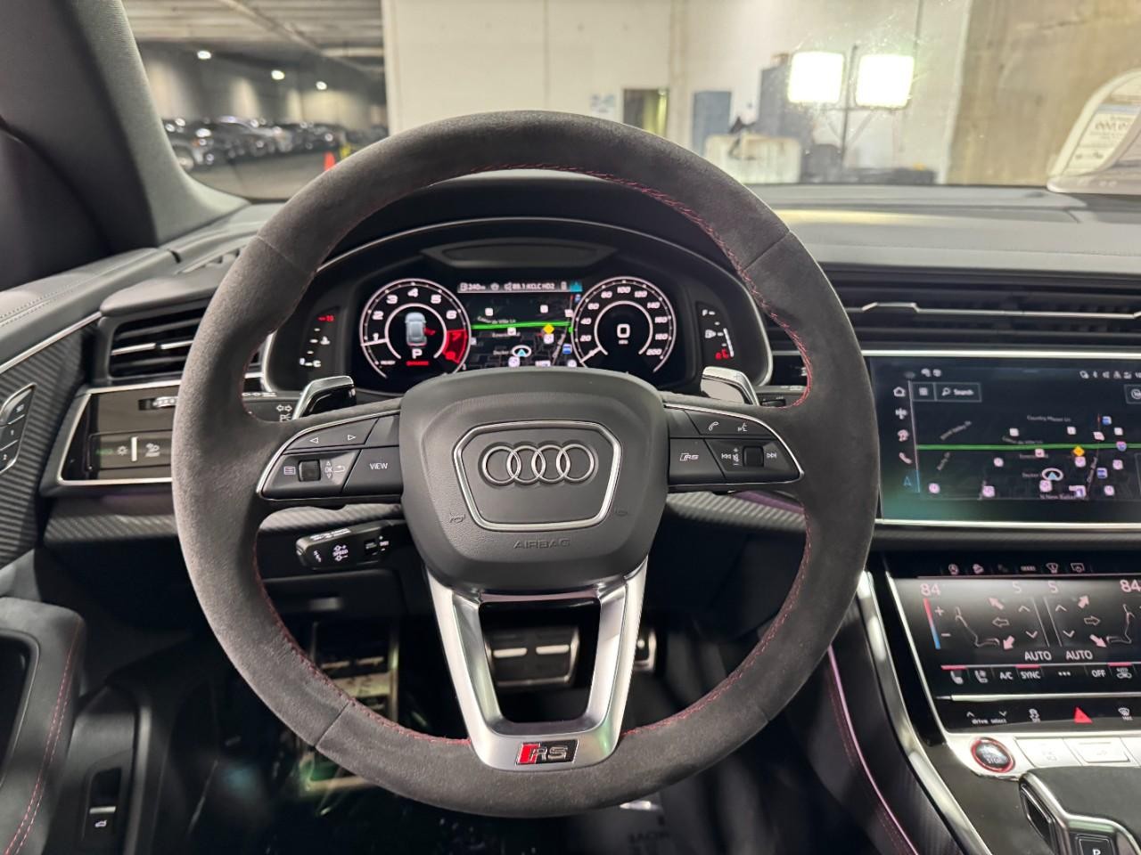 Audi RS Q8 Vehicle Full-screen Gallery Image 14