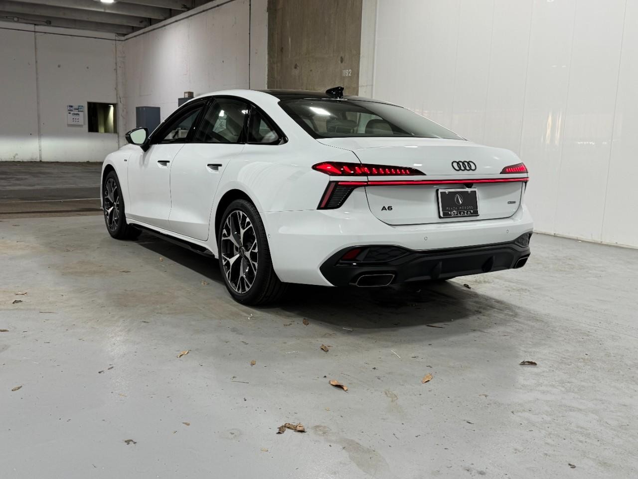 Audi A6 Sedan Vehicle Full-screen Gallery Image 3