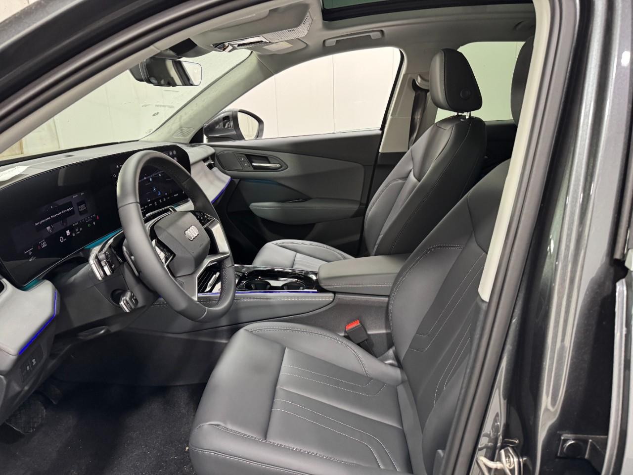 Audi Q3 Vehicle Full-screen Gallery Image 26