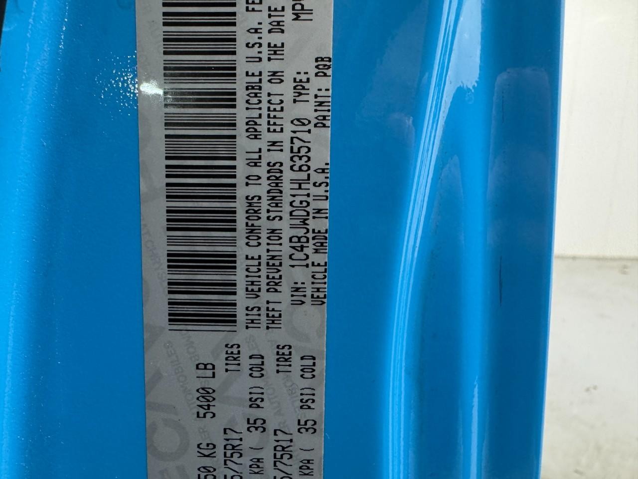 Jeep Wrangler Unlimited Vehicle Full-screen Gallery Image 30