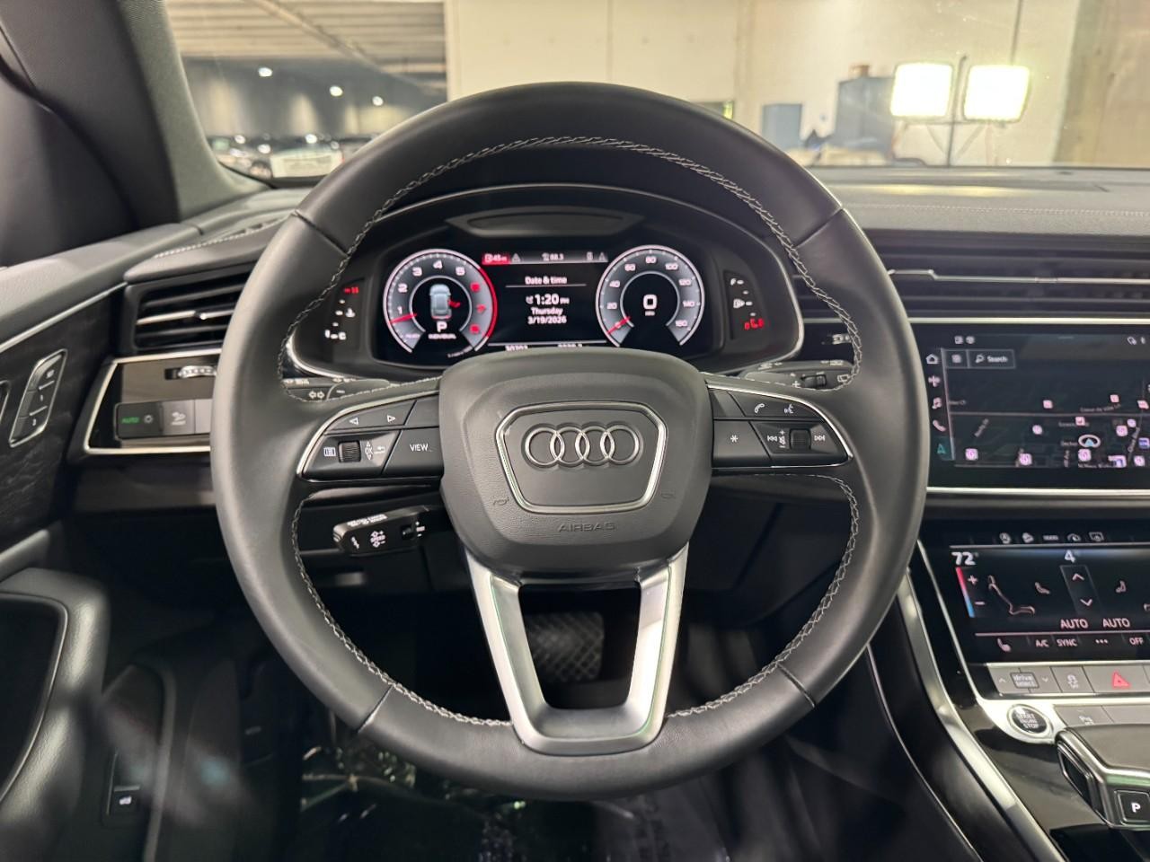 Audi Q8 Vehicle Full-screen Gallery Image 14