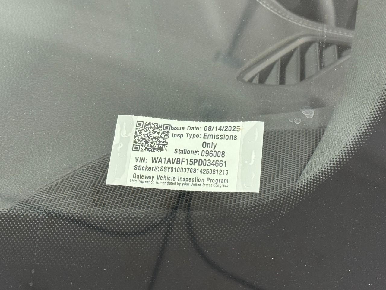 Audi Q8 Vehicle Full-screen Gallery Image 36