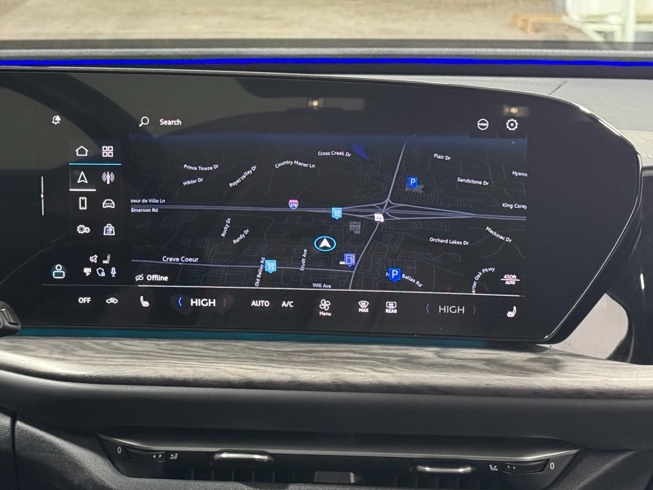 Audi Q5 Vehicle Full-screen Gallery Image 15