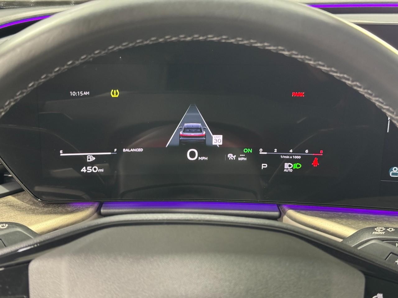 Audi Q5 Vehicle Full-screen Gallery Image 31