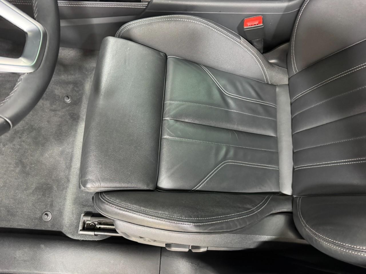 Audi Q5 Sportback Vehicle Full-screen Gallery Image 29