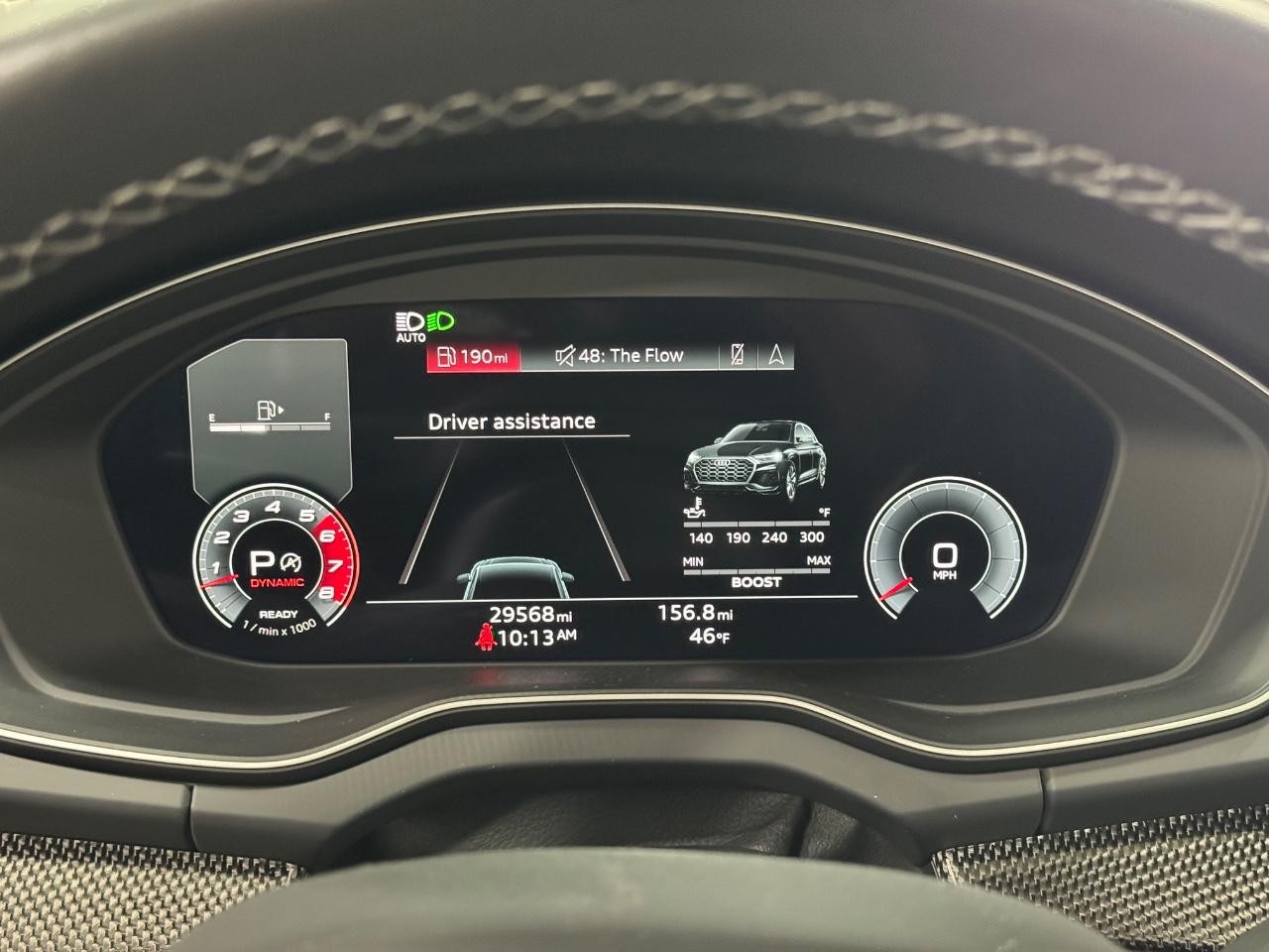 Audi SQ5 Vehicle Full-screen Gallery Image 34