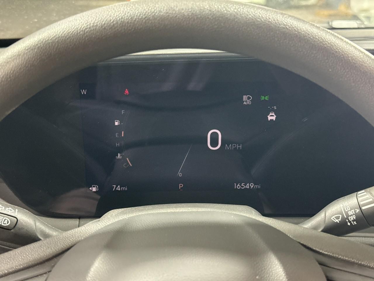 Buick Envista Vehicle Full-screen Gallery Image 30