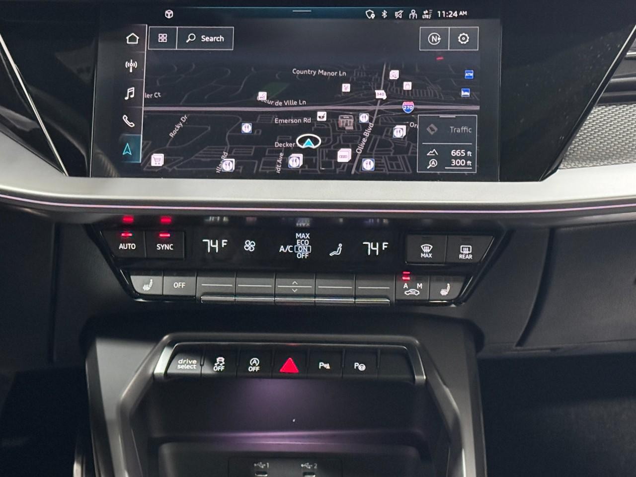 Audi S3 Vehicle Full-screen Gallery Image 15