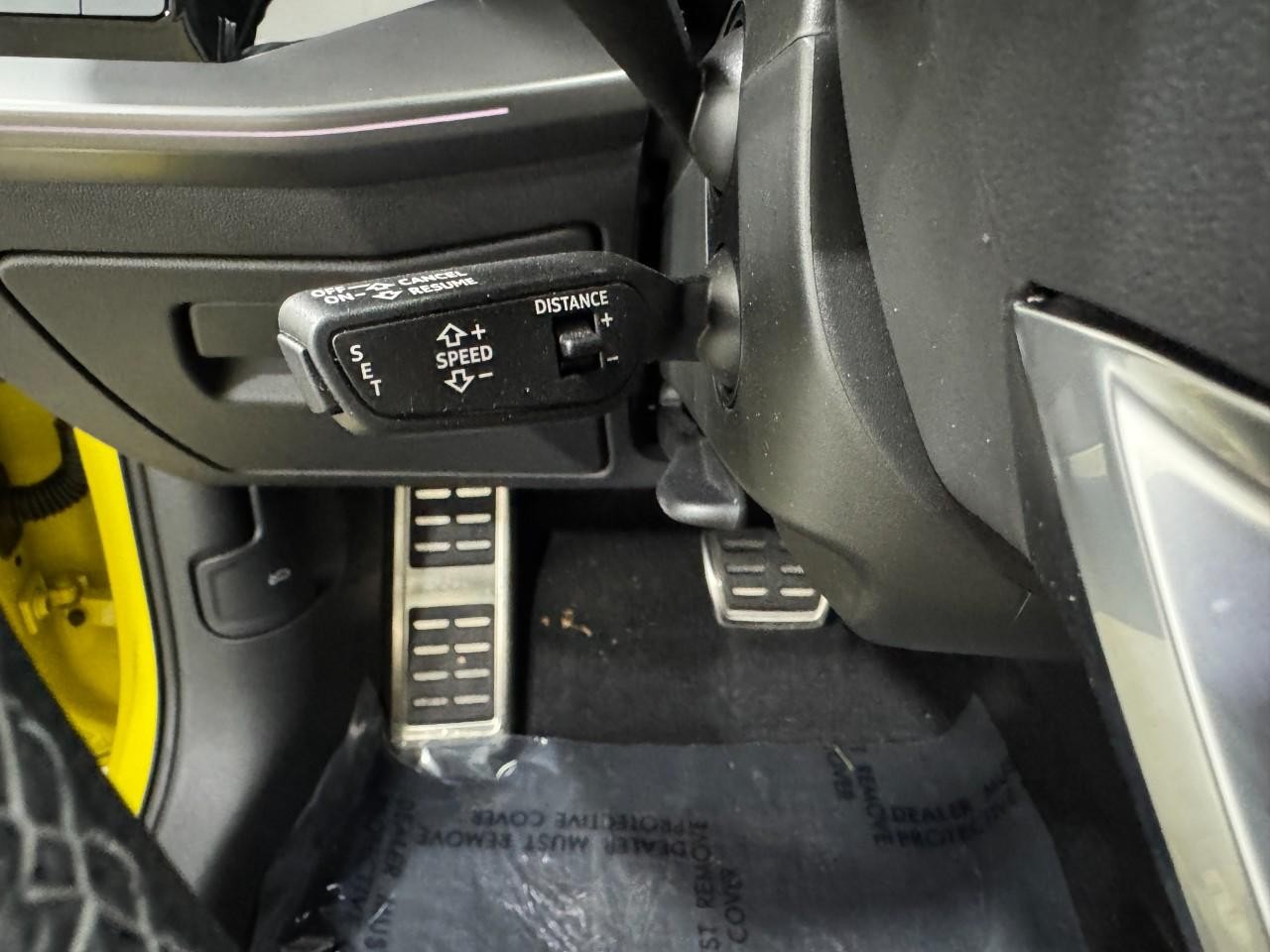 Audi S3 Vehicle Full-screen Gallery Image 32