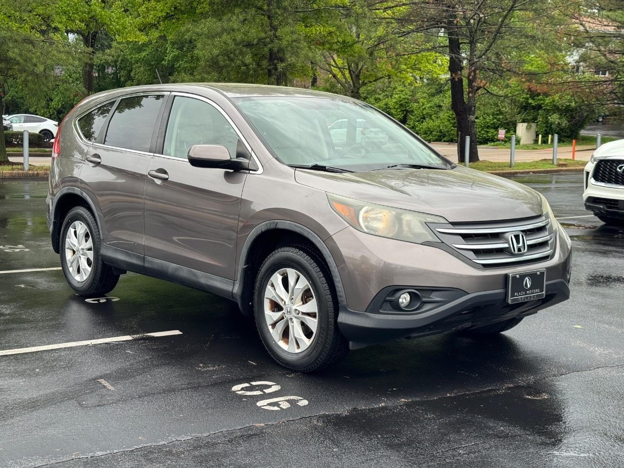 Honda CR-V Vehicle Full-screen Gallery Image 11