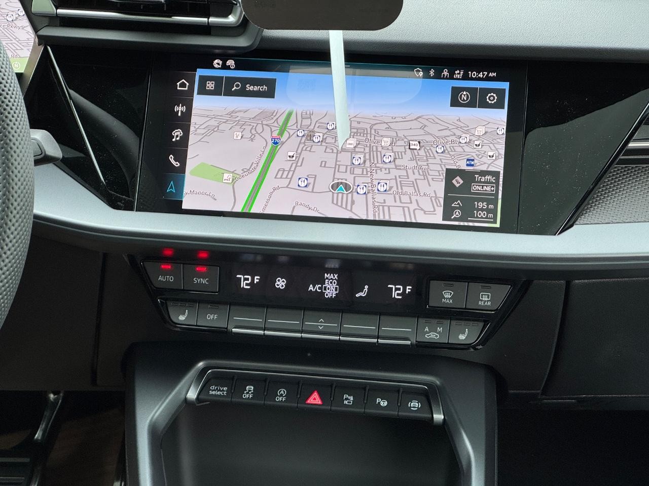 Audi S3 Vehicle Full-screen Gallery Image 17
