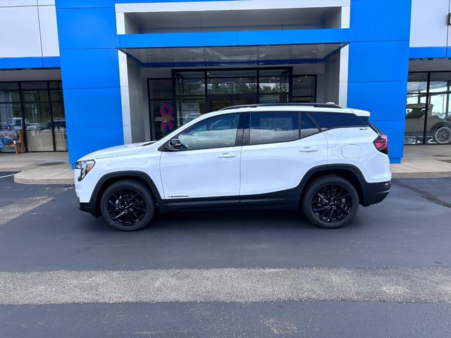 2024 GMC Terrain SLT at Auffenberg Chevrolet Buick GMC in Farmington MO