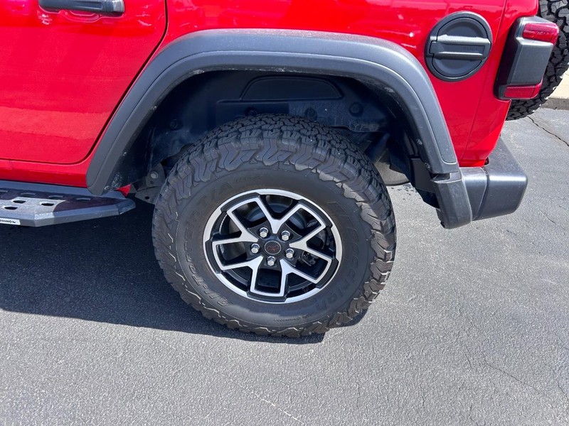 Jeep Wrangler Vehicle Full-screen Gallery Image 08