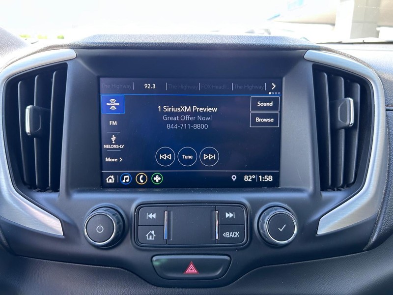 GMC Terrain Vehicle Full-screen Gallery Image 15