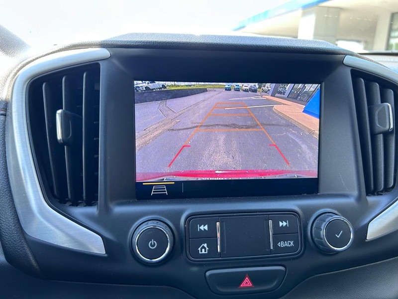 GMC Terrain Vehicle Full-screen Gallery Image 23