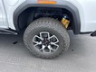 2025 GMC Canyon 4WD AT4 thumbnail image 08