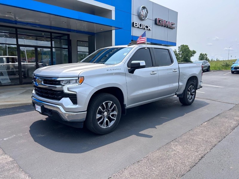 Chevrolet Silverado 1500 Vehicle Full-screen Gallery Image 02