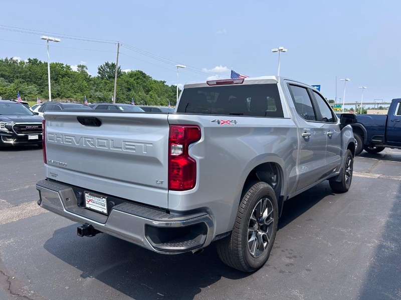 Chevrolet Silverado 1500 Vehicle Full-screen Gallery Image 05