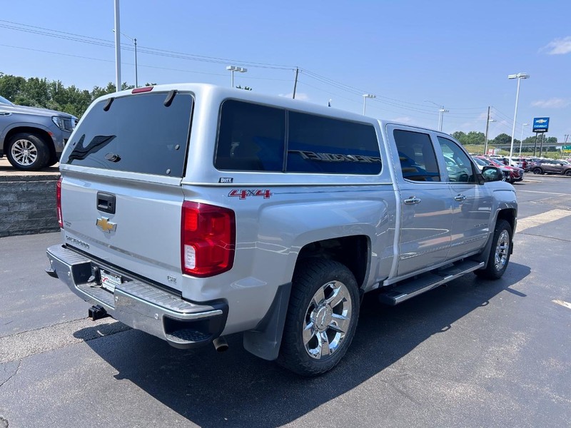 Chevrolet Silverado 1500 Vehicle Full-screen Gallery Image 05
