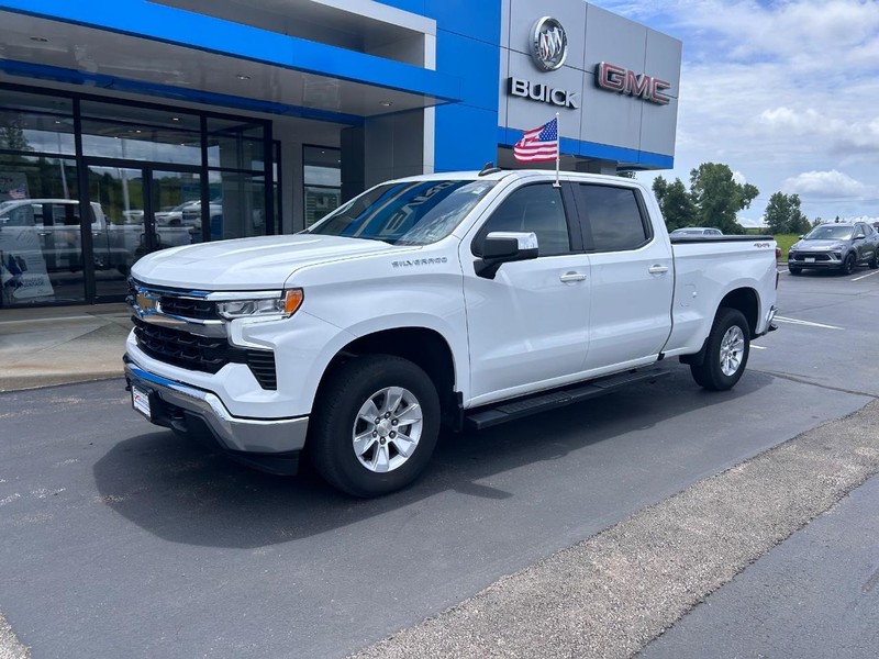 Chevrolet Silverado 1500 Vehicle Full-screen Gallery Image 02