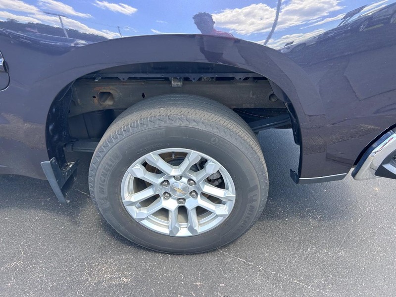 Chevrolet Silverado 1500 Vehicle Full-screen Gallery Image 08