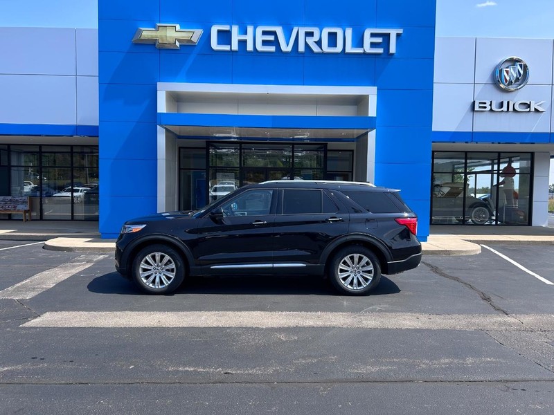 Ford Explorer Vehicle Full-screen Gallery Image 01