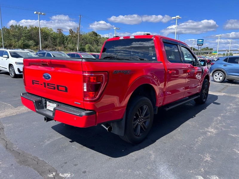 Ford F-150 Vehicle Full-screen Gallery Image 05