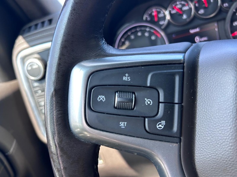 Chevrolet Silverado 1500 Vehicle Full-screen Gallery Image 12