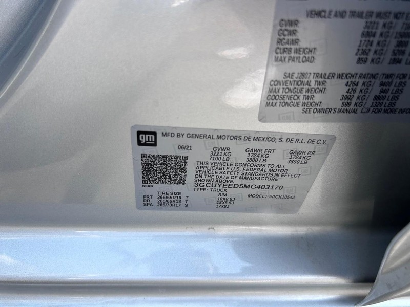 Chevrolet Silverado 1500 Vehicle Full-screen Gallery Image 21