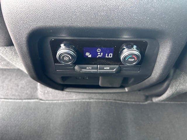 2026 GMC Acadia Elevation - Photo 12