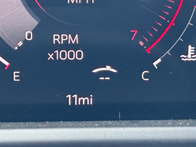 2026 GMC Acadia Elevation - Photo 23