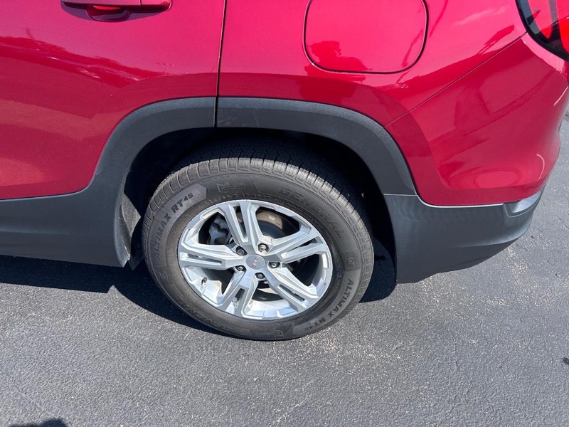 GMC Terrain Vehicle Full-screen Gallery Image 08