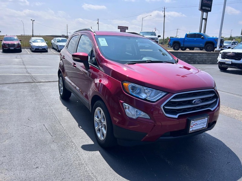 Ford EcoSport Vehicle Full-screen Gallery Image 04