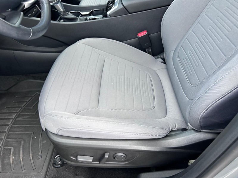 Hyundai Santa Cruz Vehicle Full-screen Gallery Image 20