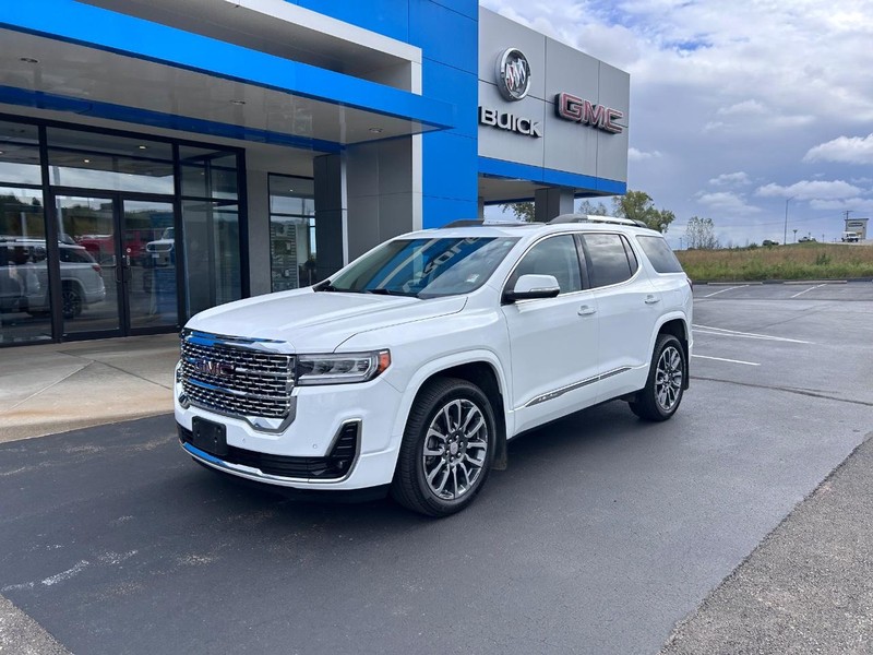 GMC Acadia Vehicle Full-screen Gallery Image 02